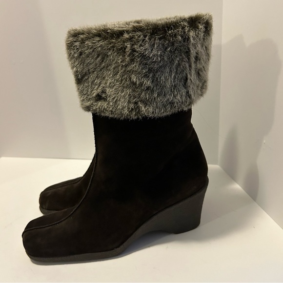 Aerosoles genuine leather suede brown faux fur cuff square toe boots size 9 fall - Picture 3 of 7